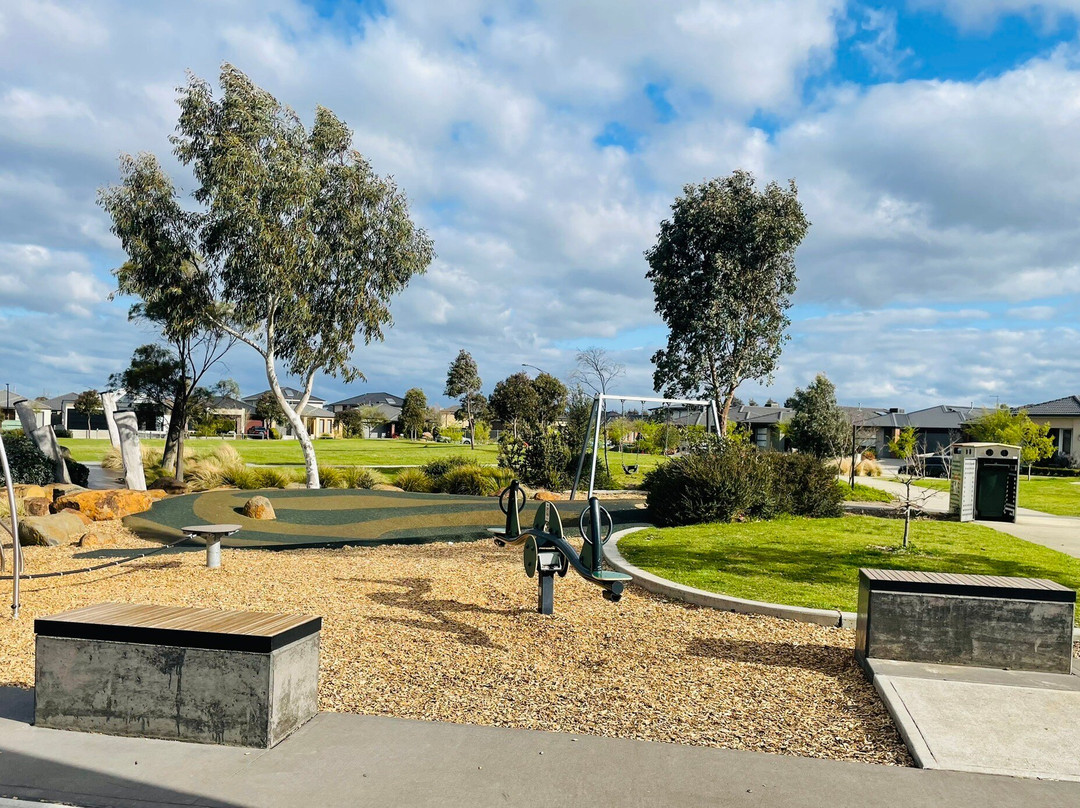 Annadale Park Playground景点图片