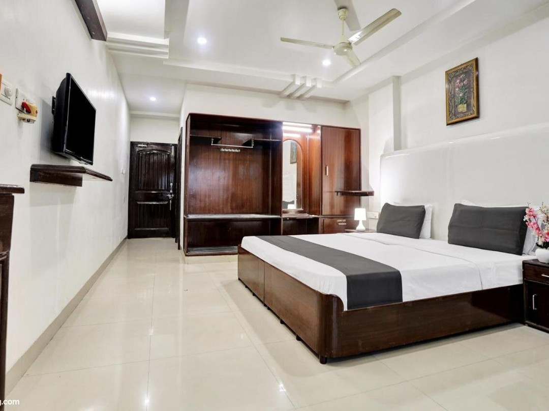 Hotel Grand Arya主图