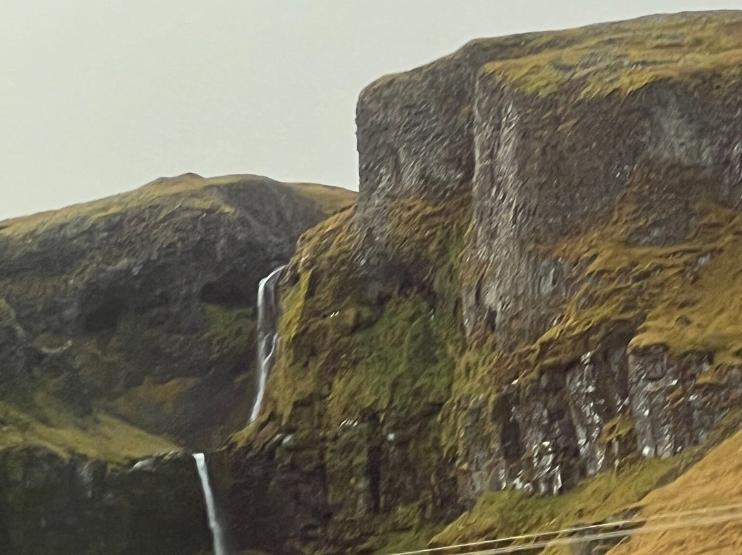 Bugsfoss-Olafsvik必去景点