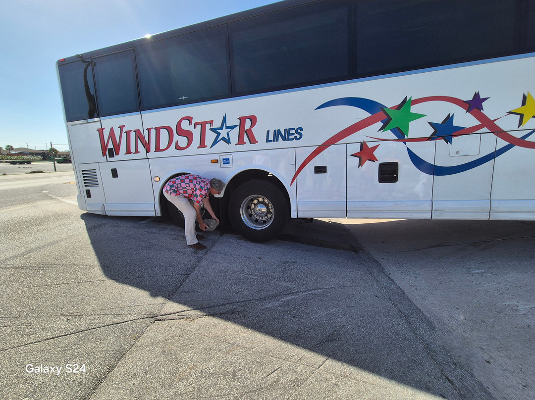 Go West Tours-Arnarstapi必去景点