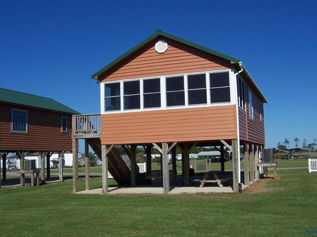 Hyde County Lodges