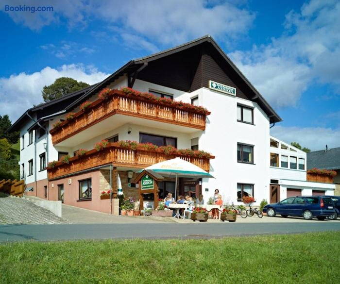 安逊餐厅酒店主图