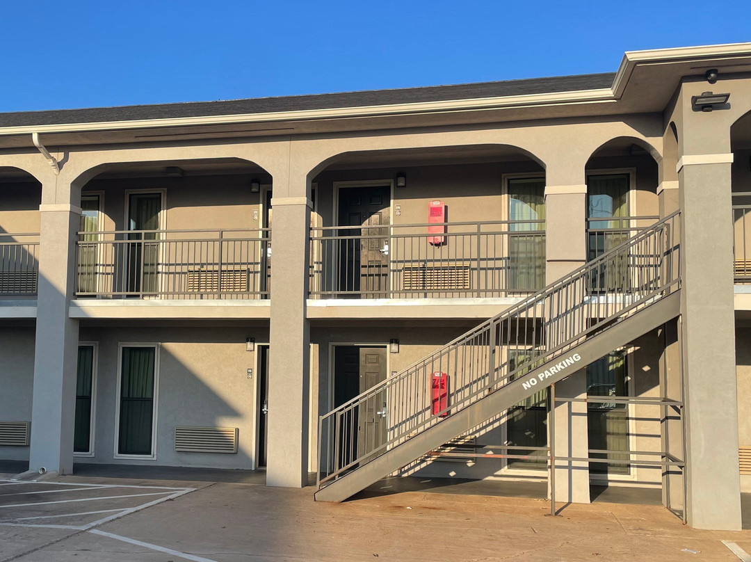 Stratford House Inns主图