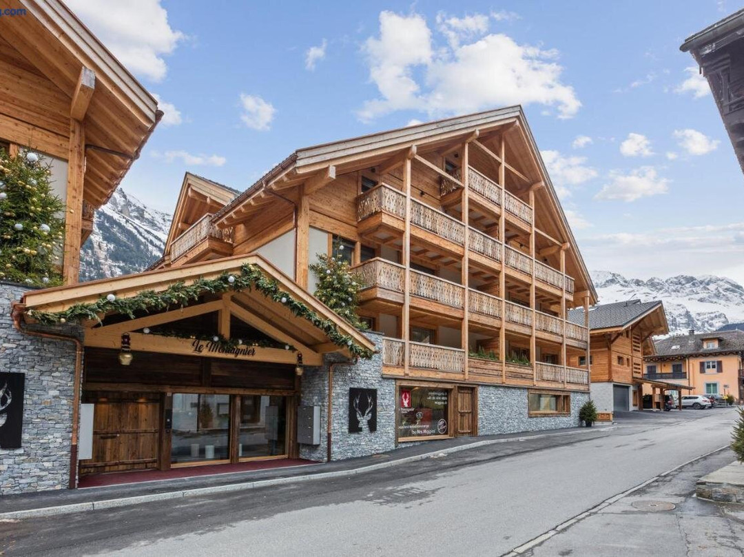 Le Montagnier by Mrs Miggins