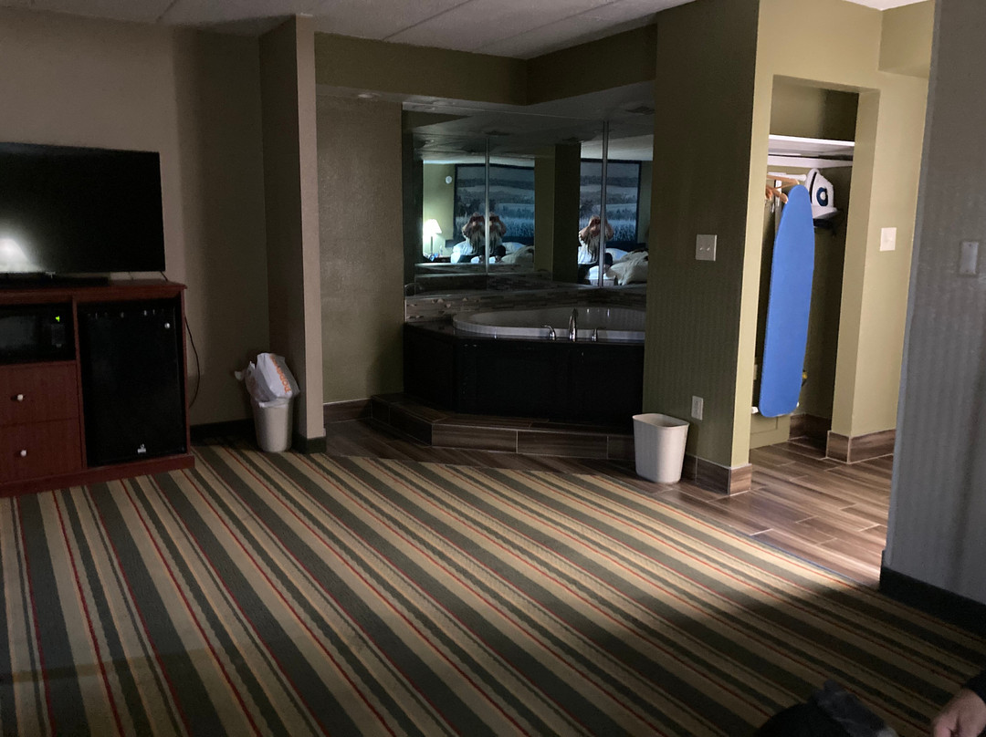 Super 8 By Wyndham Frederick主图