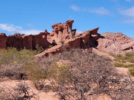 Lapuna-萨尔塔必去景点