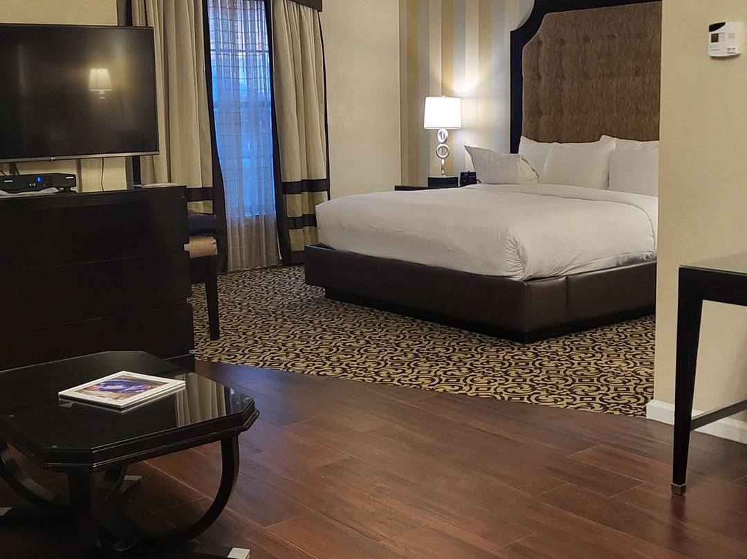 福克斯霍洛酒店主图