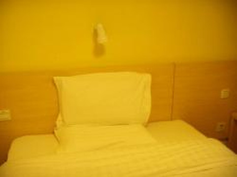 汉庭重庆观音桥地铁站酒店主图