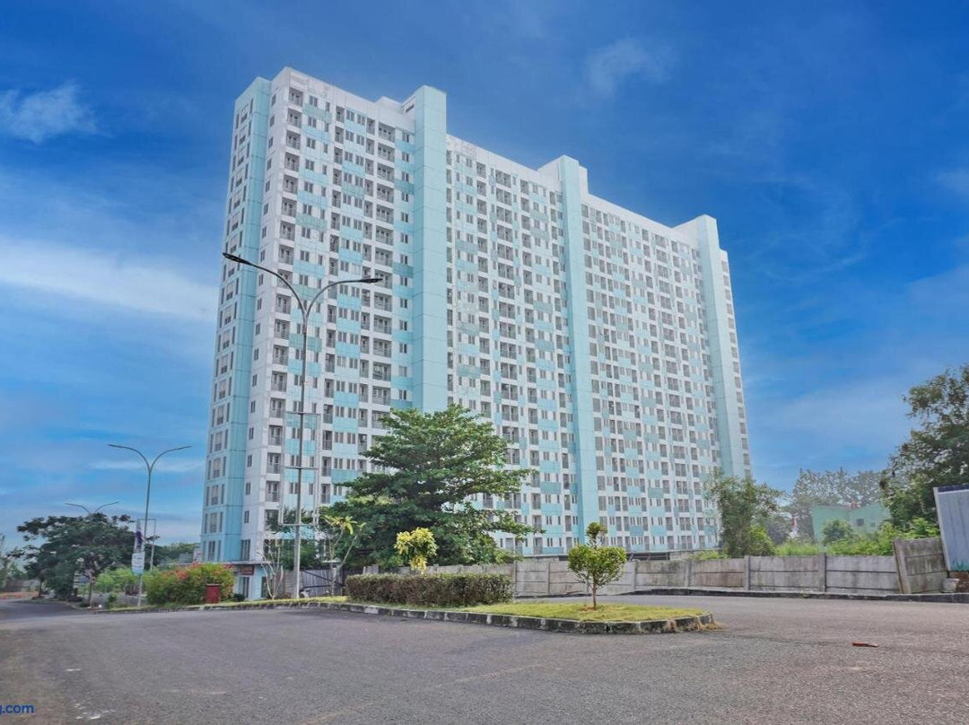Oyo Life 92962 Apartement Sentraland Karawang By Ratna