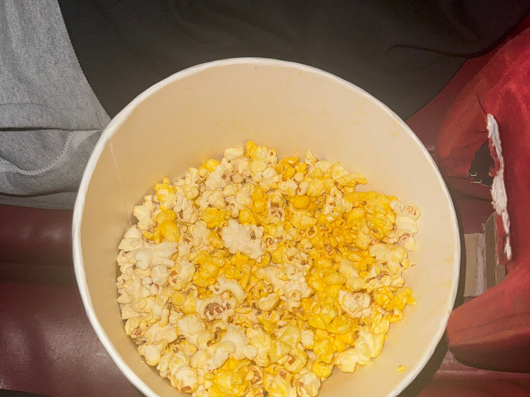 AMC Framingham 16-弗雷明汉必去景点