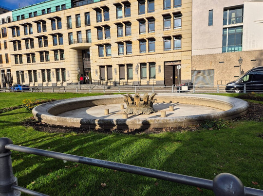 DZ Bank Building-柏林必去景点