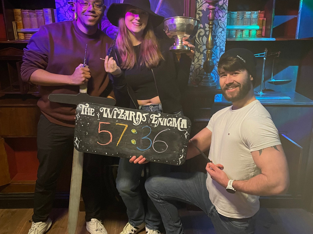 Paradox Parlours - Woking-沃金必去景点