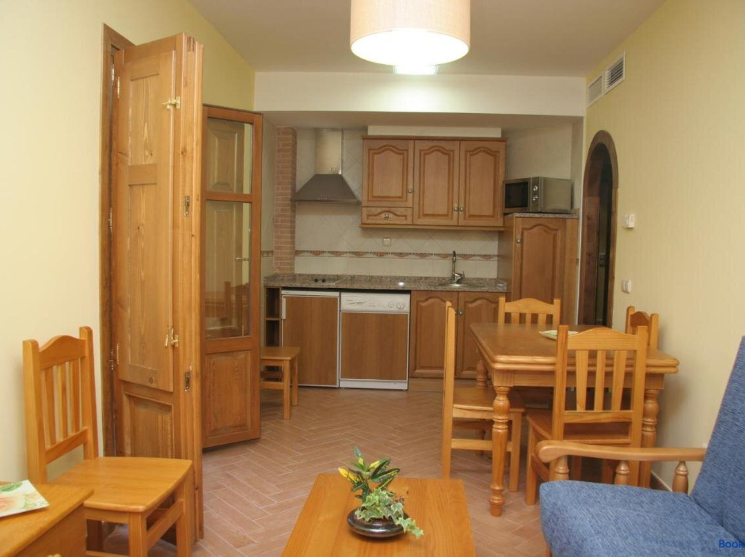 Apartamentos Canones De Guara Y Formiga