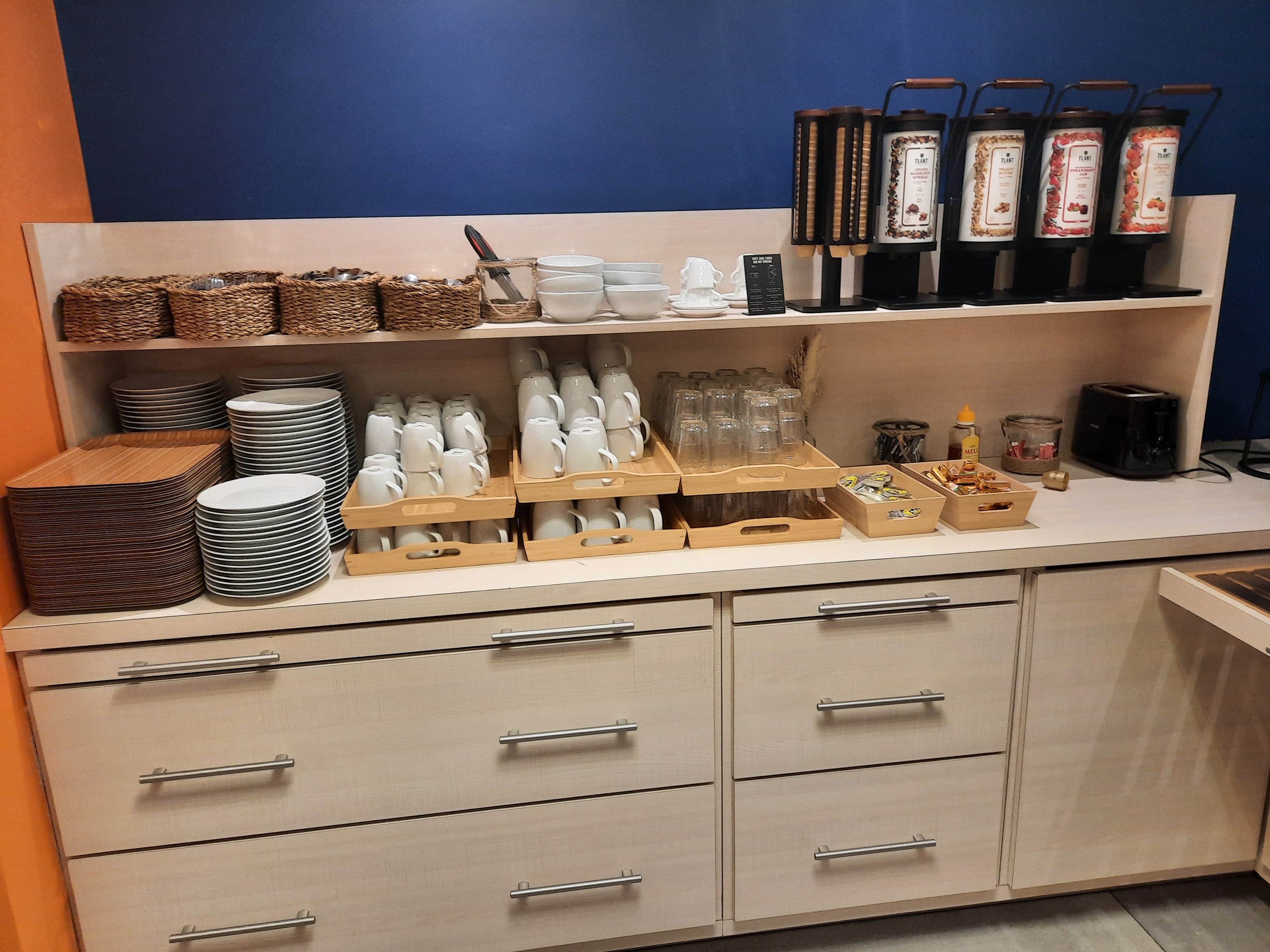雅嘉娜拉鲁维尔酒店-官方