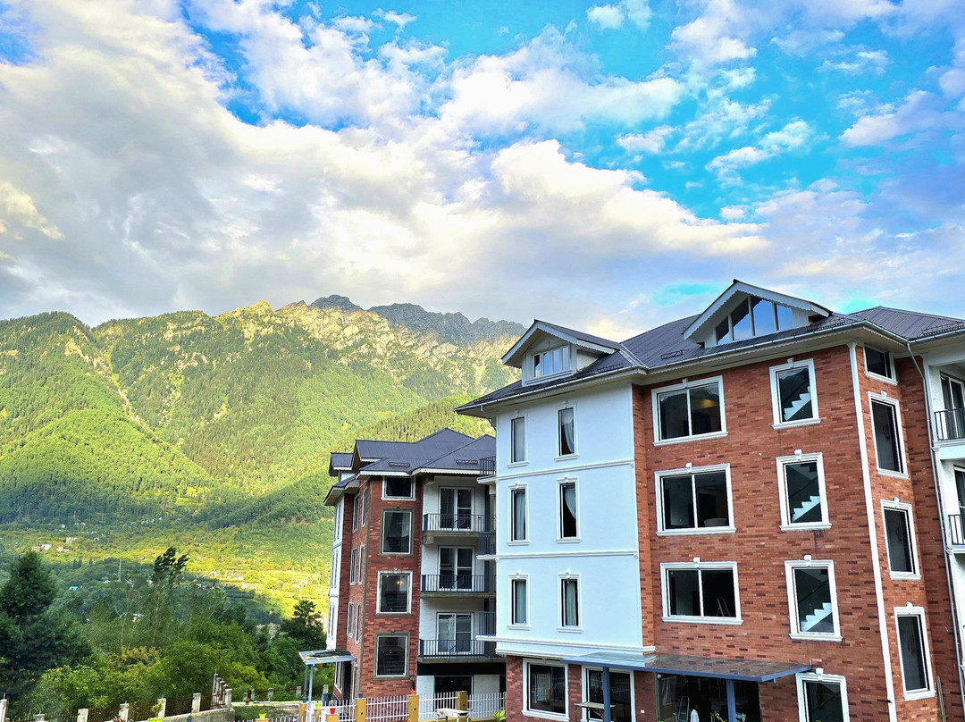 Twin Towers By Defoy