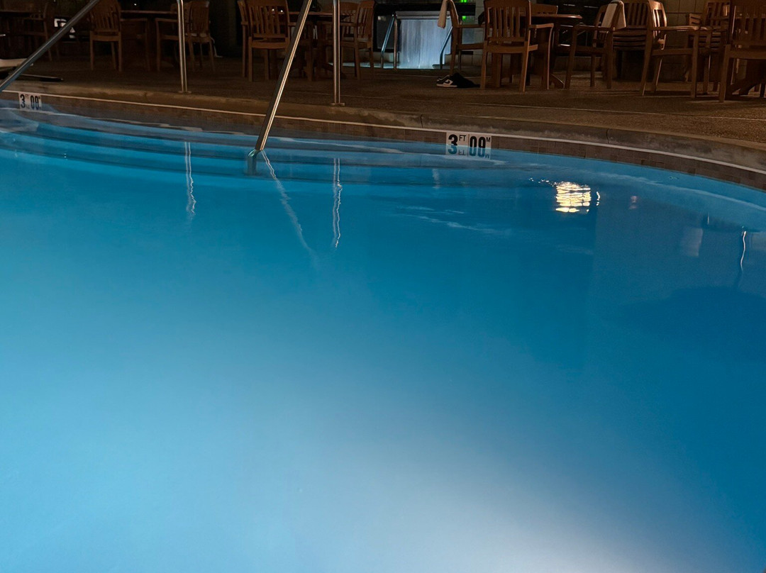 米德兰假日酒店主图