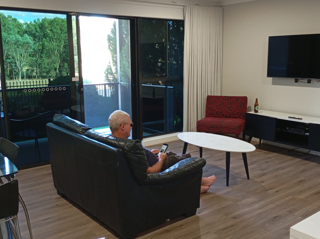 Cattleman's Country Motor Inn主图