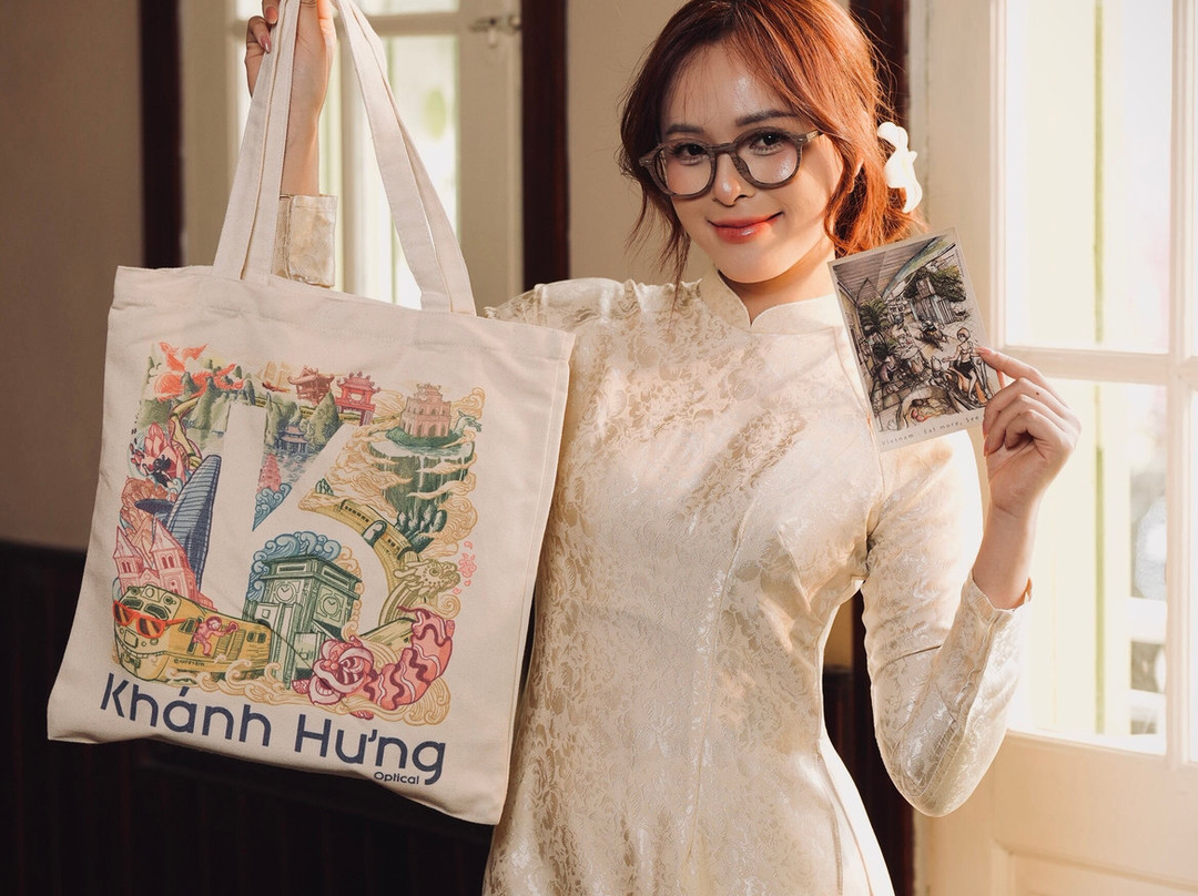 Khanh Hung Optical-岘港必去景点