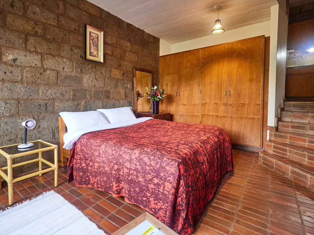 Villa Rock Stop Falls主图