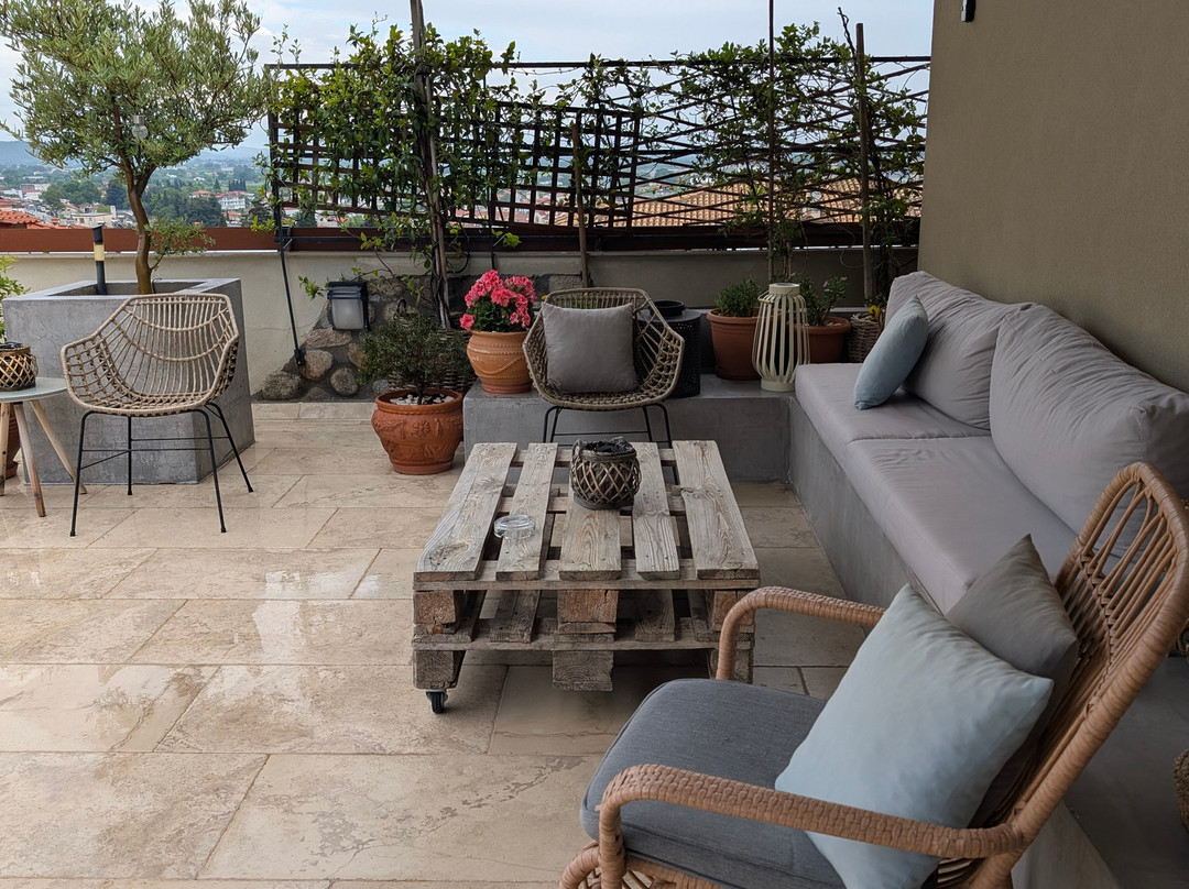 Oikia Guesthouse主图