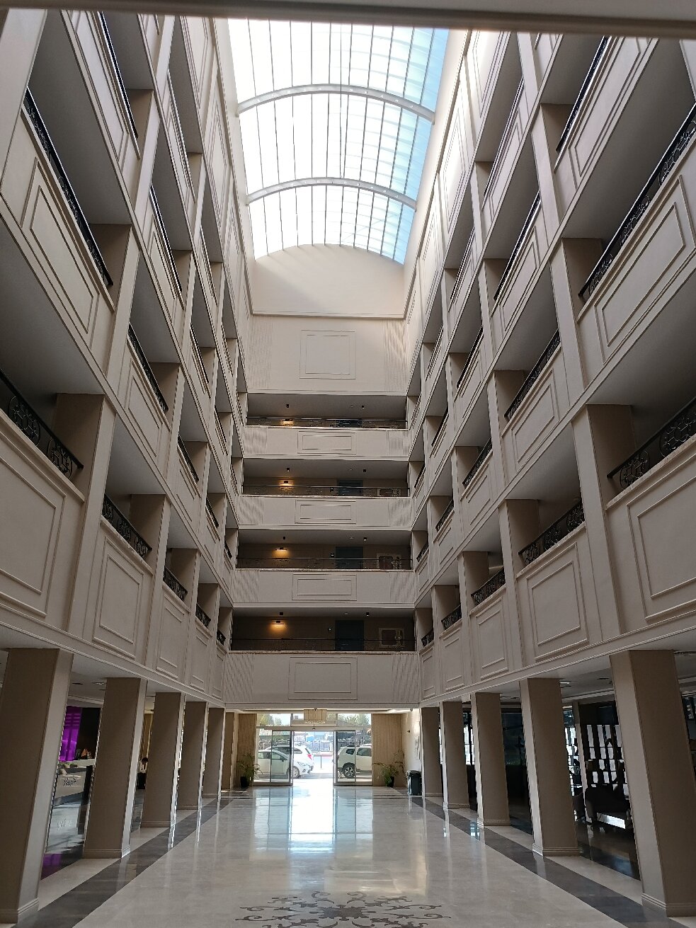 Grand Berti Hotel-官方