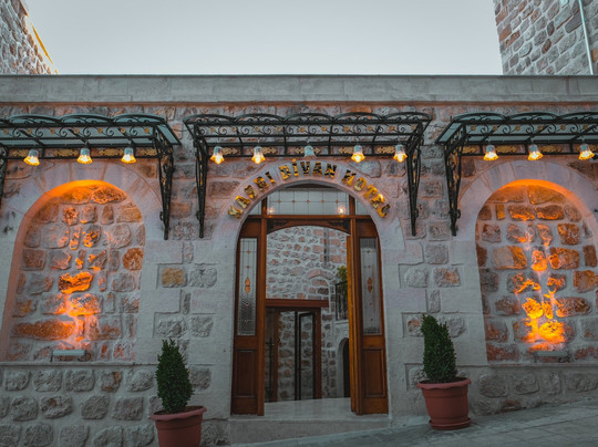 Kasri Divan Hotel