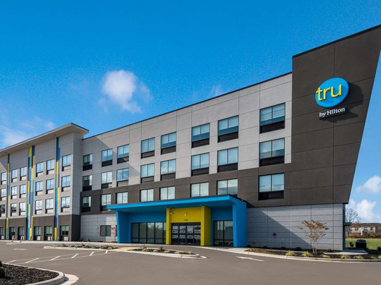 Jamestown酒店住宿-Tru by Hilton Greensboro