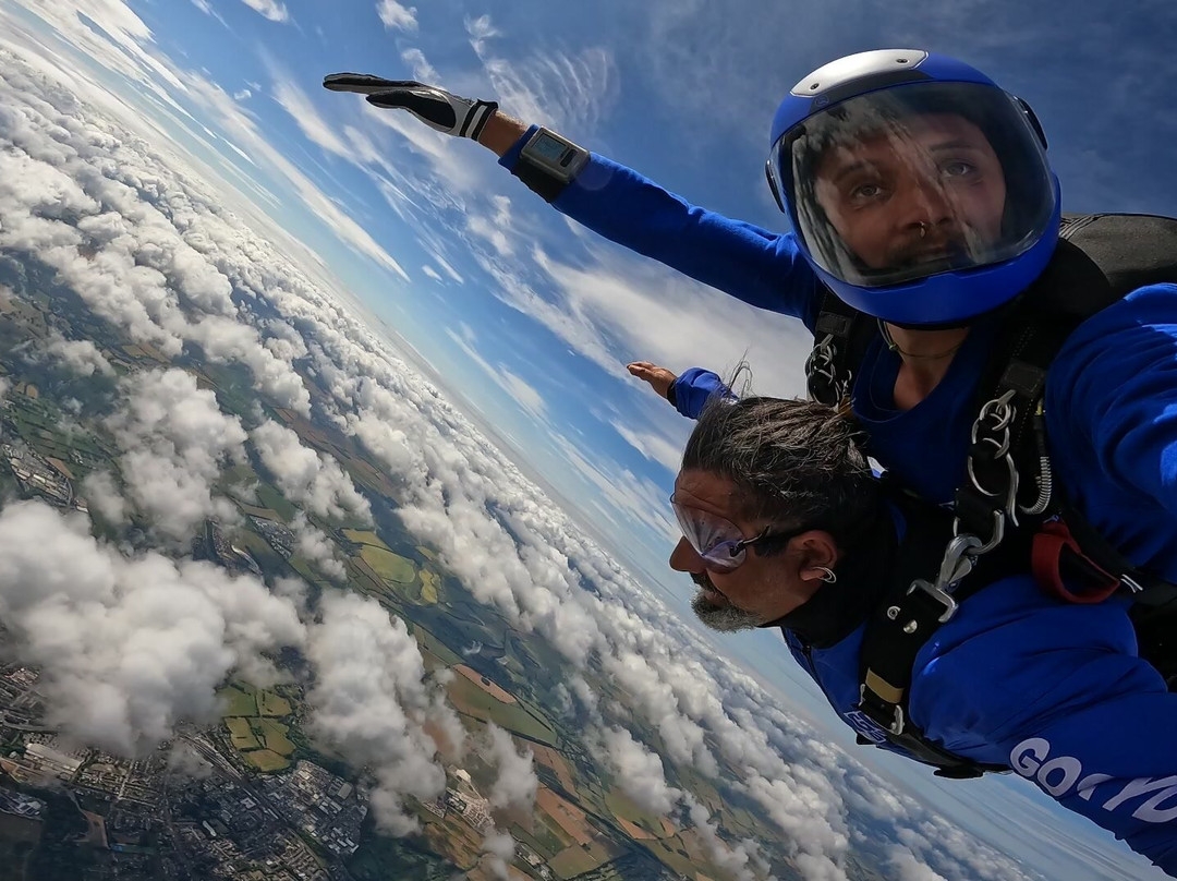 GoSkydive-索尔兹伯里必去景点