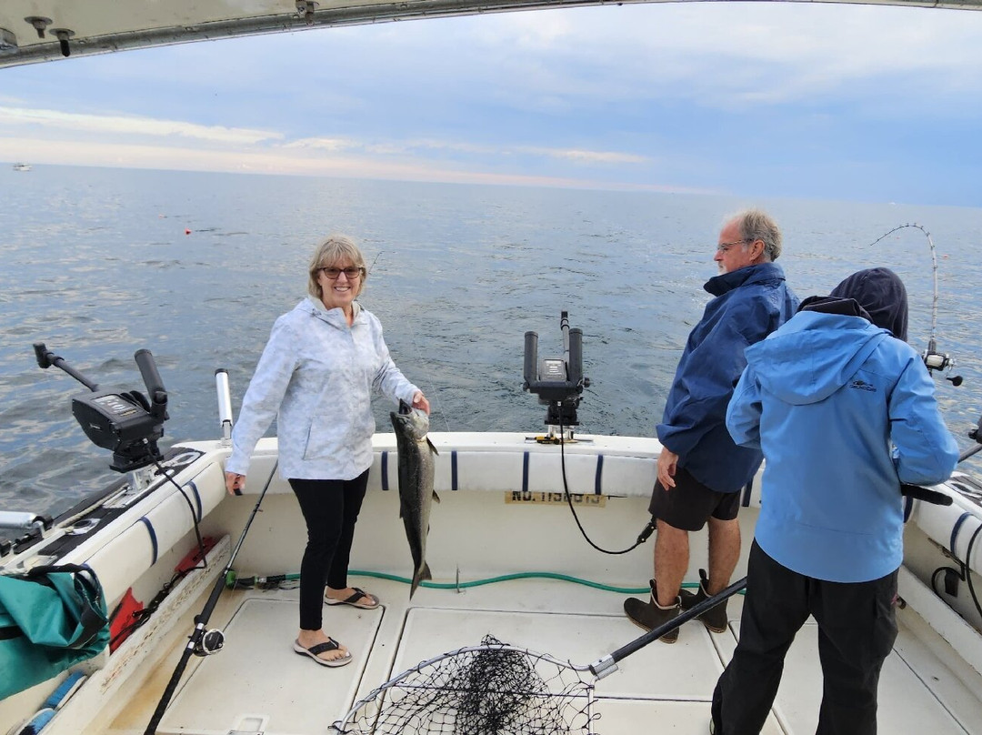 Tiny Bubbles Sport Fishing Charters-Frankfort必去景点