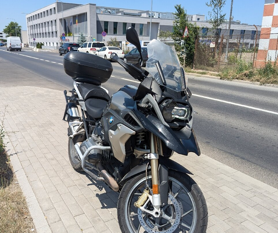 Rent4Ride-Otopeni必去景点