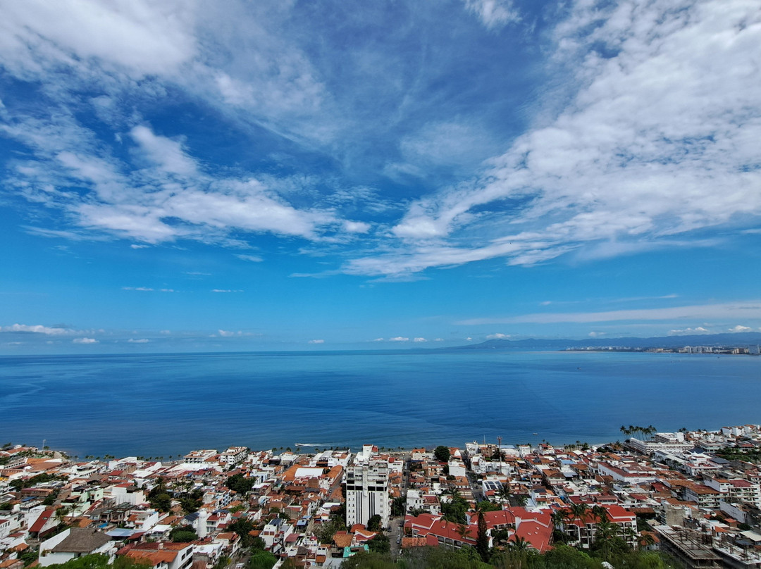 Mirador de La Cruz-瓦拉塔港必去景点