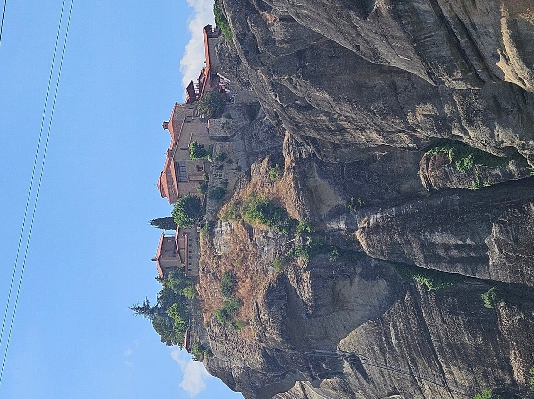 Meteora Thrones - Travel & Tourism Center-卡兰巴卡必去景点