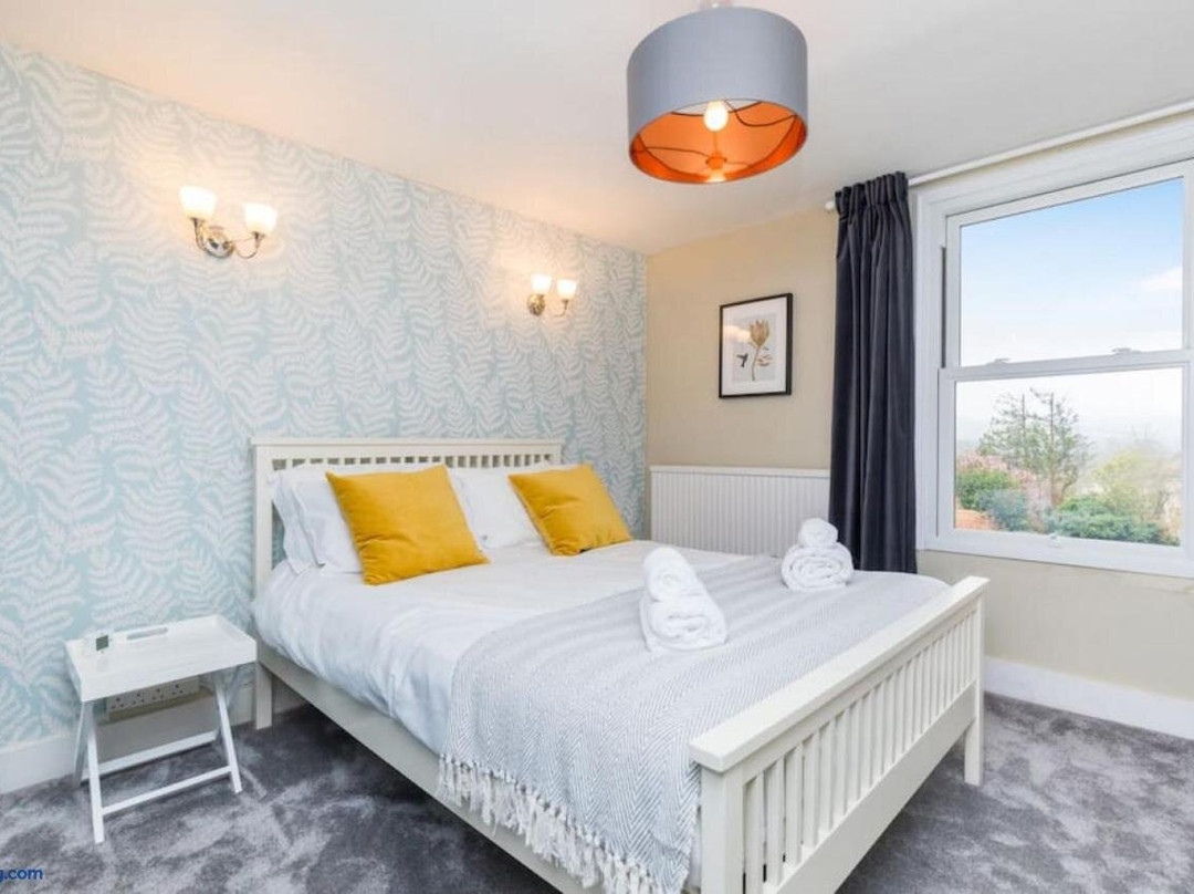 Hickstead酒店住宿-Morleys Rooms