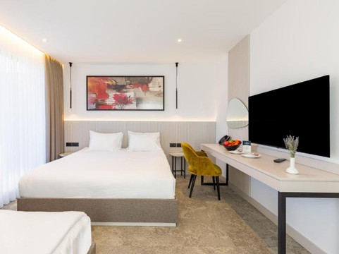 Regnum Banya Thermal Hotel