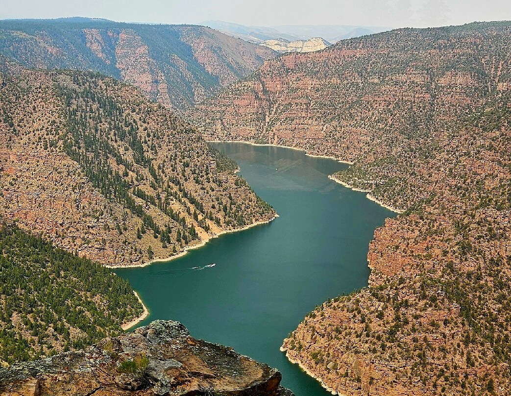 Flaming Gorge National Recreation Area-马尼拉必去景点