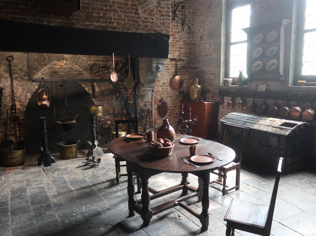 Écaussinnes-Lalaing Castle-Ecaussinnes必去景点