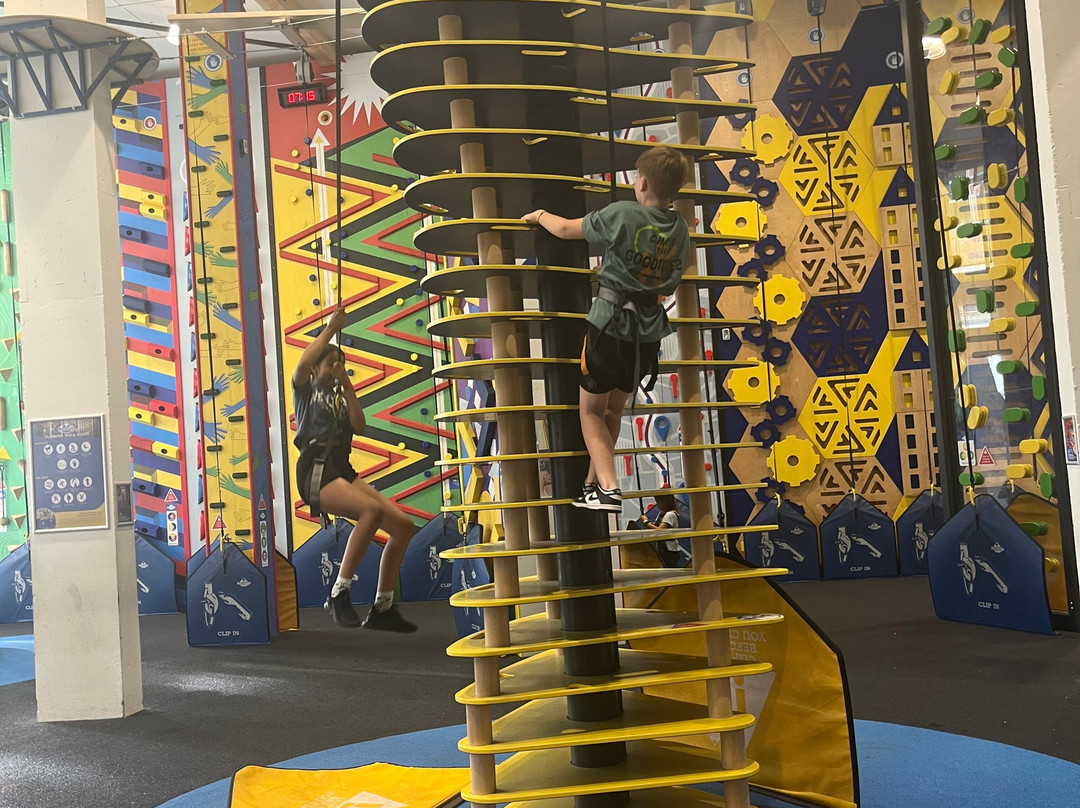 Rock Up Walton-on-Thames-Walton-On-Thames必去景点