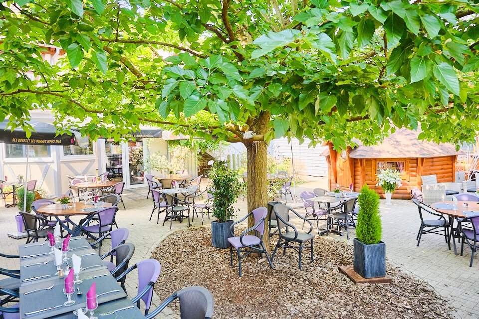 Notre Dame Hotel Restaurant-浴室