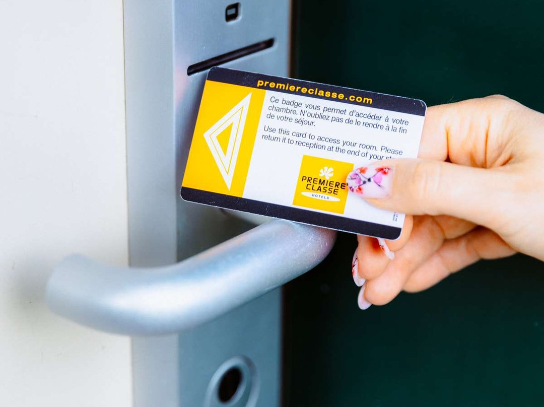 讷韦尔酒店住宿-普瑞米尔内弗瓦尔纳瓦泽勒经典酒店