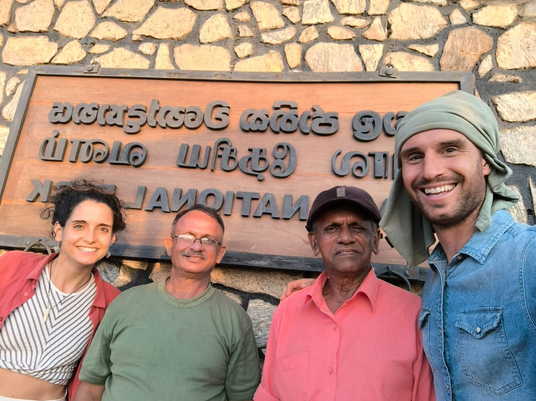 Driver in Sri Lanka-科伦坡必去景点