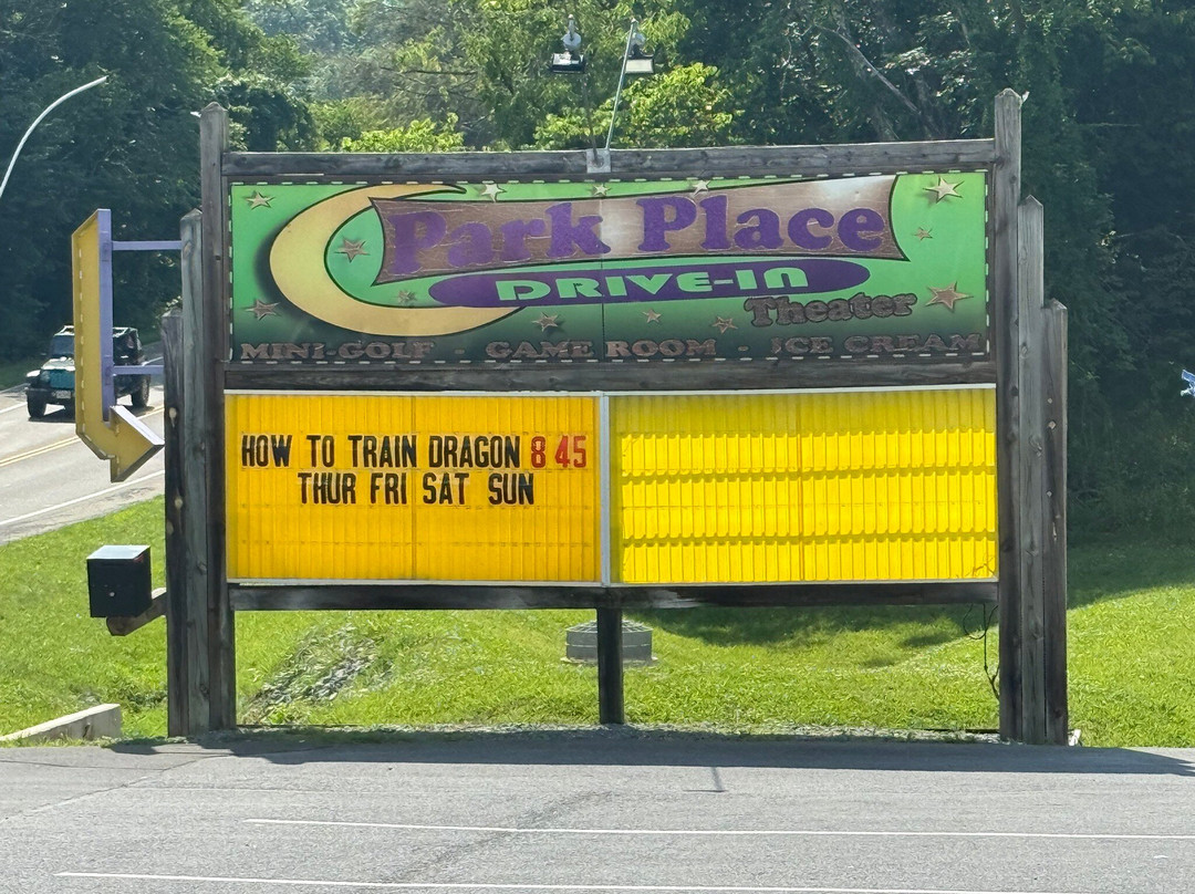 Park Place Drive-In-Marion必去景点