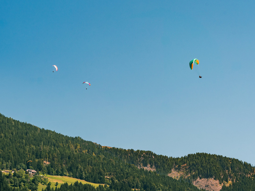Tandem Paragliding Greifenburg-Greifenburg必去景点