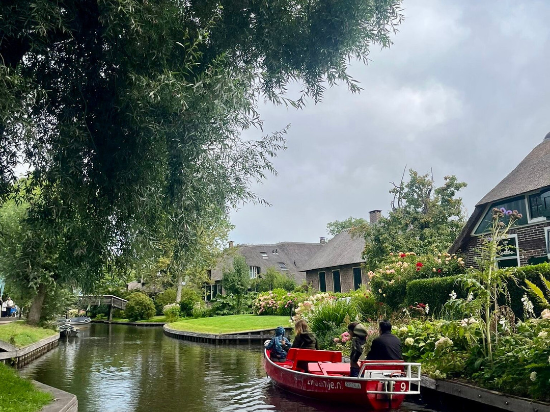 Boatrental Giethoorn-羊角村必去景点