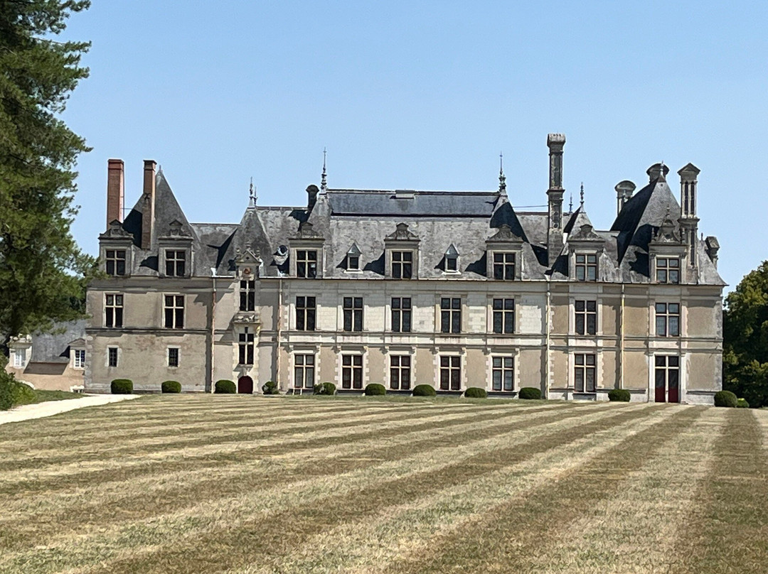 Parc et Château de Beauregard-Cellettes必去景点