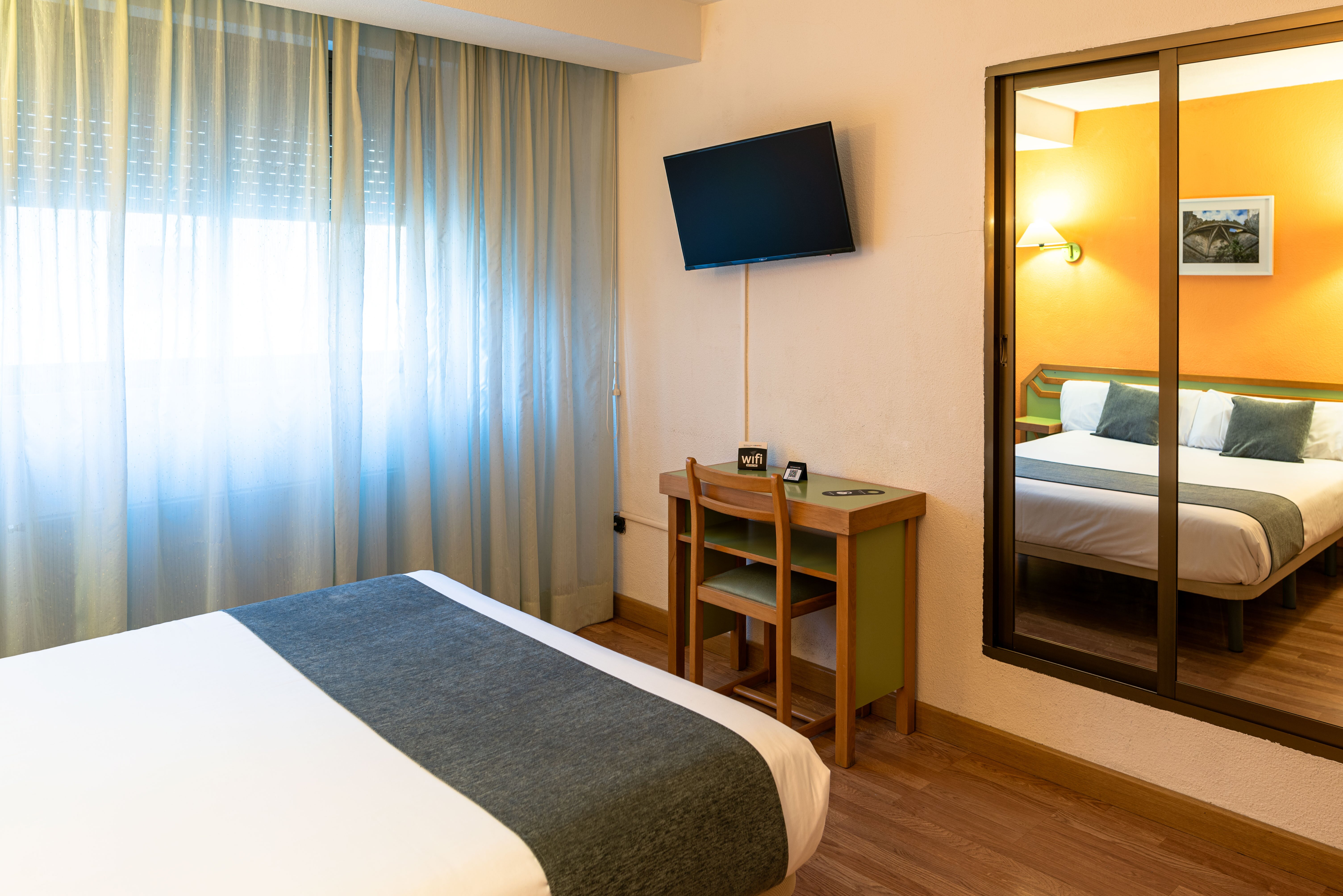 Hotel Torres Guijuelo-客卧