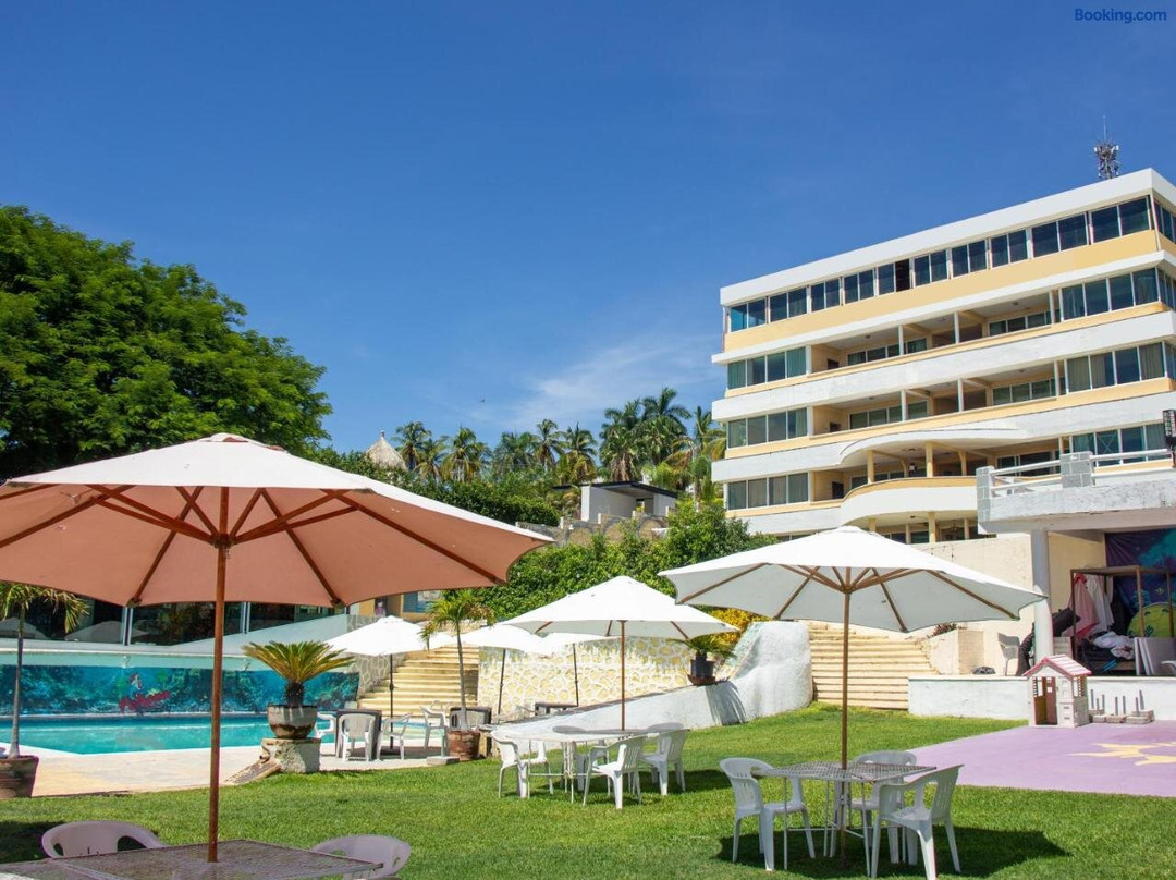 Hotel En Tequesquitengo