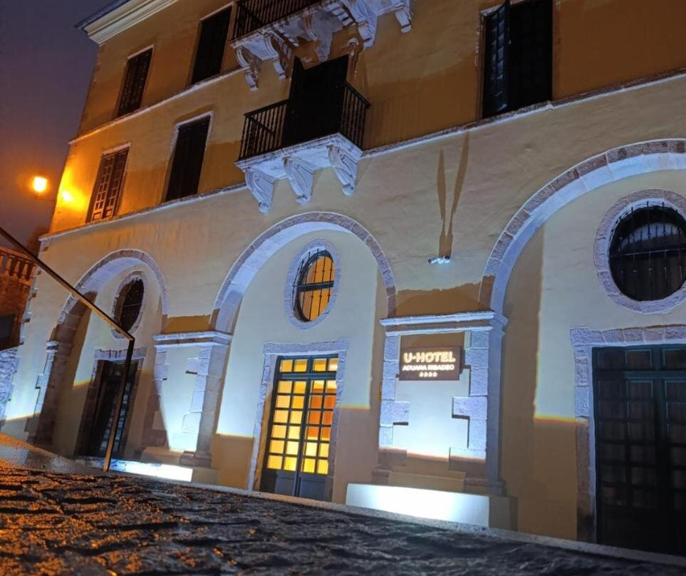 U-Hotel Aduana Ribadeo