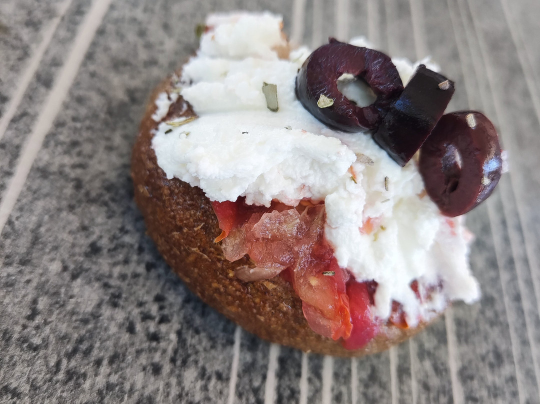 Petit Village Hotel主图