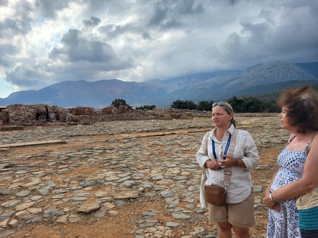 Tour Guides Crete-雷斯蒙必去景点