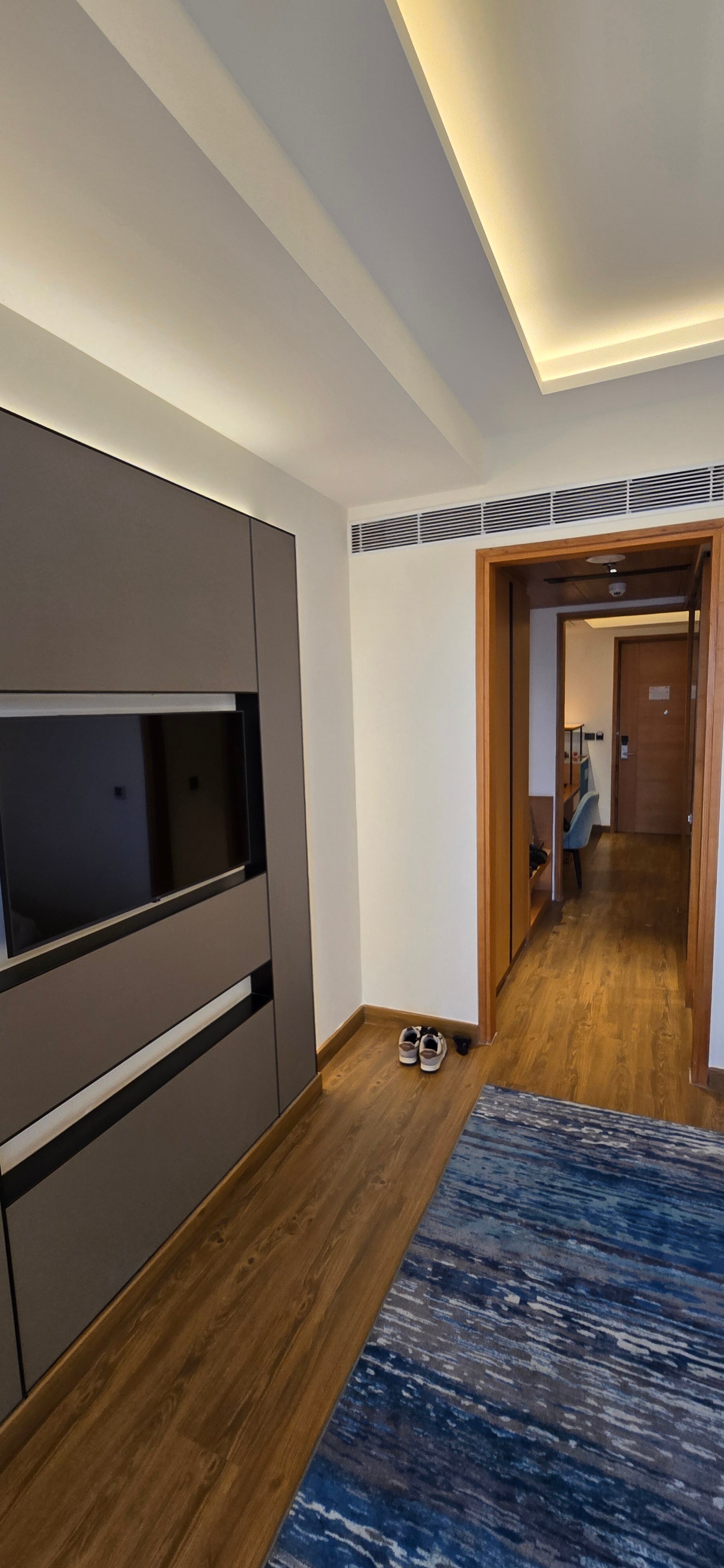 Iris Sarovar Portico-客卧